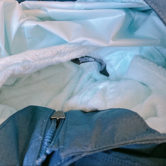 THE NORTH FACE GIRLS' OSOLITA 2 TRICLIMATE JACKET - Picture 2 of 3